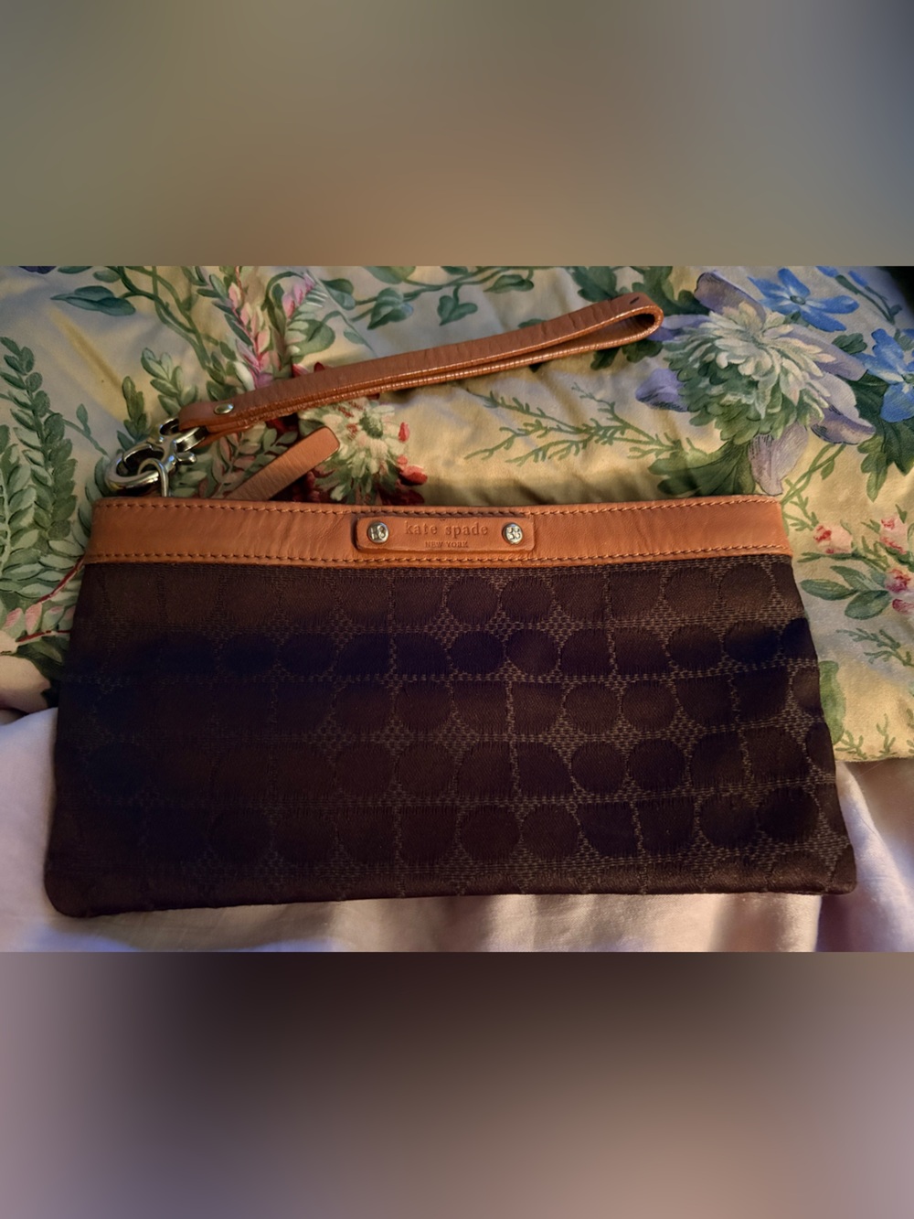 kate spade brown and tan wristlet clutch with signature jacquard